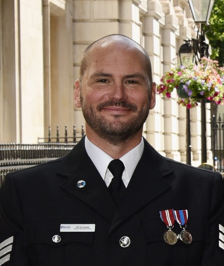 GMP Sergeant Awarded King’s Commendation for Bravery