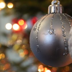 Christmas floating bauble (4)